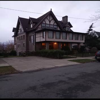 Elite Construction & Roofing LLC