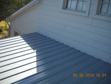 Bobby Johnson Remodel and new cover for deck Replaced drop down acoustic ceiling tiles with old barn wood
Framed and installed metal sheets for deck co