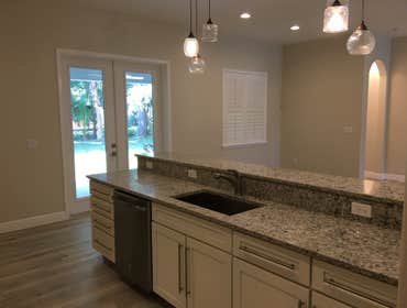 3315 Price Ave