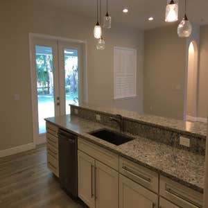 3315 Price Ave