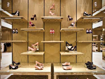 MiuMiu Project in Short Hills, New Jersey Miuccia Prada’s more modern and avant-garde line, Miu Miu, has opened a 2,000 sf boutique at The Mall at Shor