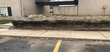 Retaining wall