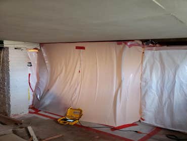 Negitaive Air pressure to insure no fiber release