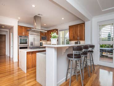 Kitchen Remodel When Liz decided it was time for a kitchen remodel, she did her research to find the best contractor in San Diego County. After reviewi