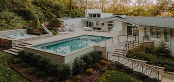 Pivot Construction, LLC