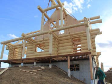Log Homes