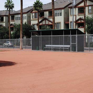 CHAIN LINK FENCING GALLERY