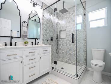 Santa Clarita Complete home remodel Complete house renovation
Full bathrooms remodel, Kitchen remodel, floor installation, exposed beam and fresh paint