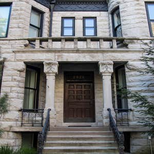 N Pine Grove Ave Home