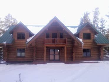 Log Home Carpentry and Restoration Along with window installation, insulation, and weatherization. Bathroom and kitchen remodels and
Custom built deck
