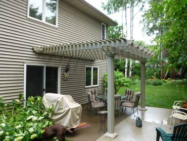 Pergola sun shade N. St. Paul