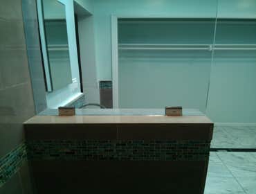 Bathroom Remodel With Floor Plan Changes Bathroom remodeling project in Los Angeles:
- New bathroom design, planning, and permitting process.
- Compl