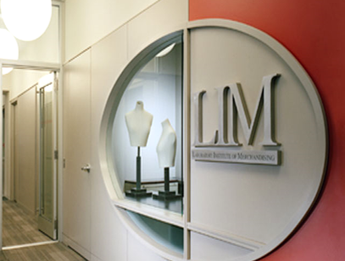 LIM College