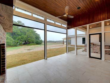 Modern Farm House