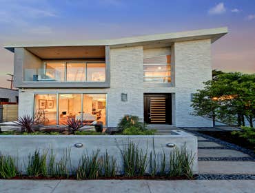 Modern Single Family Home Remodel Entertain your guests in a unique architectural expression of style, space and elegance. Featuring a spacious roof de