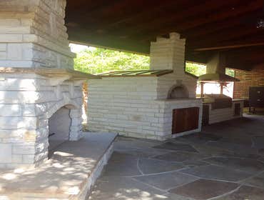 Fireplace, Pizza Oven, Kitchen