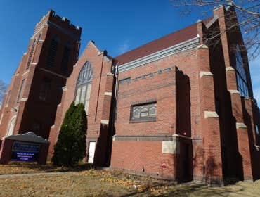 New Wine Church in Minneapolis Re-roof of large structure in Minneapolis