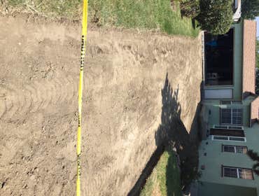 DENALI BUILDERS CA,DRIVEWAY PAVERS LONG BEACH Remove Concrete old driveway and haul away
Install new pacers over entire driveway