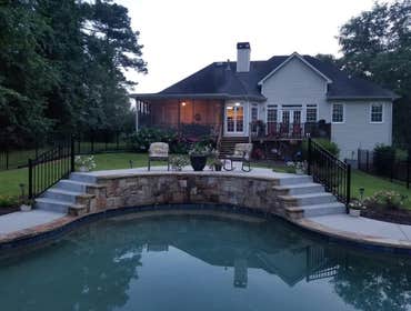 Fence/Gates/Handrails