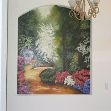 Murals, Faux finishes and kids rooms Projects done in several clients homes and businesses. Created to fit their budget and ideas.