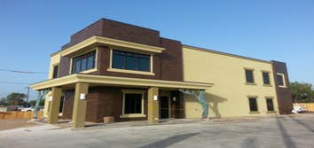 Commercial Building Lighting