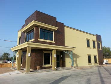 Commercial Building Lighting