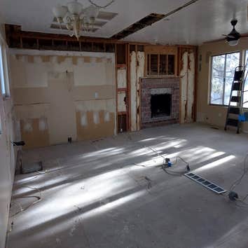 Lloyd's Remodeling & Cabinetry
