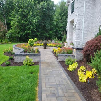 Photos by Deleon Hardscapes LLC #1