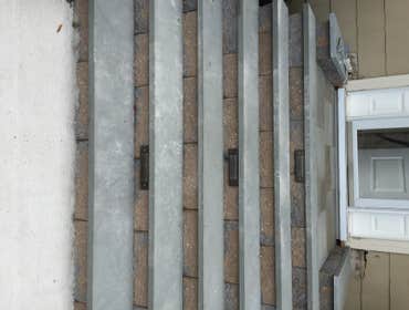 Flagstone treadstock