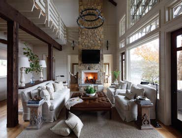Smith Lake Residence