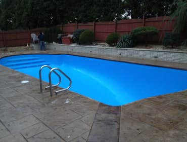 Project photos from Above Water Pool Service Custom Pools, Decks and Sheds. New, Repairs, Renovation, Remodel, Vinyl Liner Replacement. Above Ground an