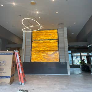 LED BACKLIT DECORATIVE WALL