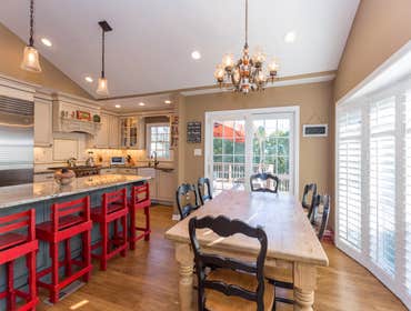 Kitchen & Bathroom