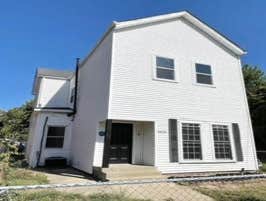 2423 Duncan St., Louisville KY New roof. New windows. New tile shower. New LVP flooring. New furnace. New fixtures. New accent wall. New kitchen