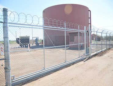 CHAIN LINK FENCING GALLERY