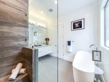 Photos by Pure Home Remodeling Complete Home Remodel Interior & Exterior
Design Build in Encino, CA