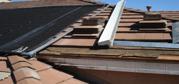 120 Kennar Way, Folsom, Ca 95630 Dry Rot Repairs.
Replaced 68-feet of barge rafters on the overhangs on this tile roof.