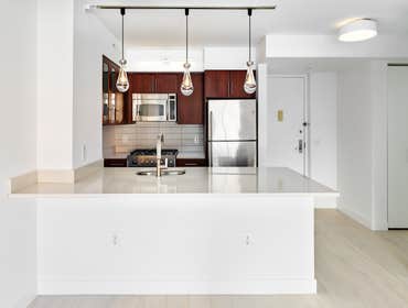 Chelsea Post-War Apartment Renovation
