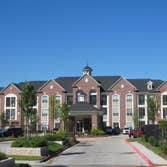 Comp Shingle Roof Aparments