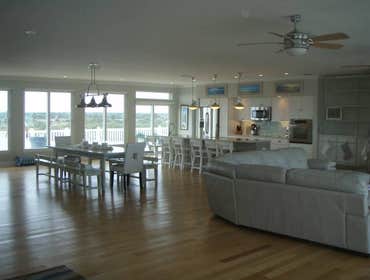 Photos