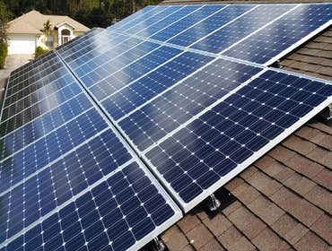 Sun Commercial Solar / Fronius Brand String Inverter This is a 7kw system. Jim tells me his electric bill is $14. now.