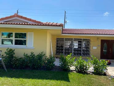 Photos by Eib Construction and Inspections LLC #1 EIB Construction & Inspections
Impact Windows & Doors Specialists
No Money Down - 100% Financing
No P