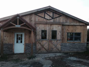 Cistom Barn