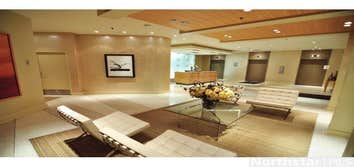 Pinnacle Lobby