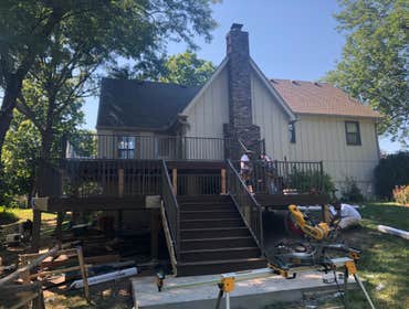 Deck in Lenexa kansas