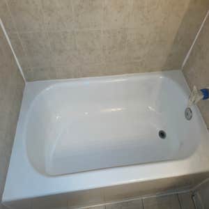 Photos by Jrp Capsule LLC #1 Bathtub Reglaze