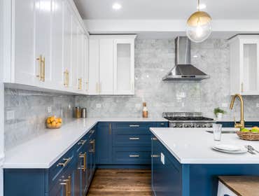 Pasadena Kitchen Remodel – Blue Cabinets with White Quartz Countertops