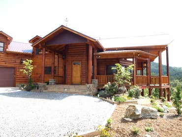 Photos from Vineyard Creek Lodge & Cabins, LLC