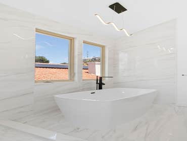 Del Mar Master Bathroom Remodel