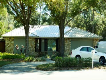 Standing Seam in Winter Garden